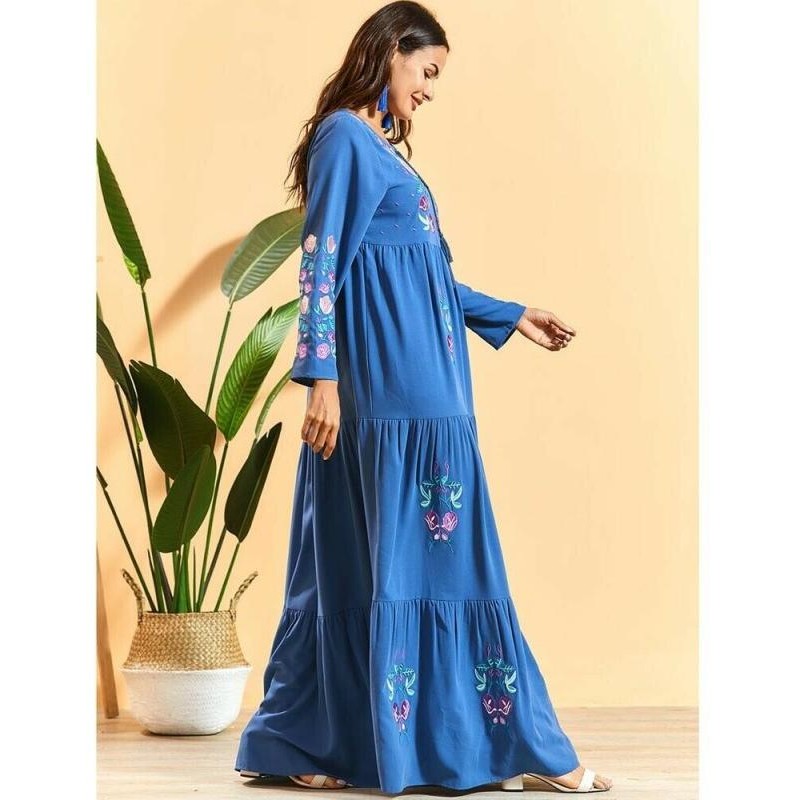 Dámské orientální dlouhé šaty Abaya s výšivkou světle modré