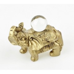 Feng Shui zlatý slon štěstí s křišťálovou koulí