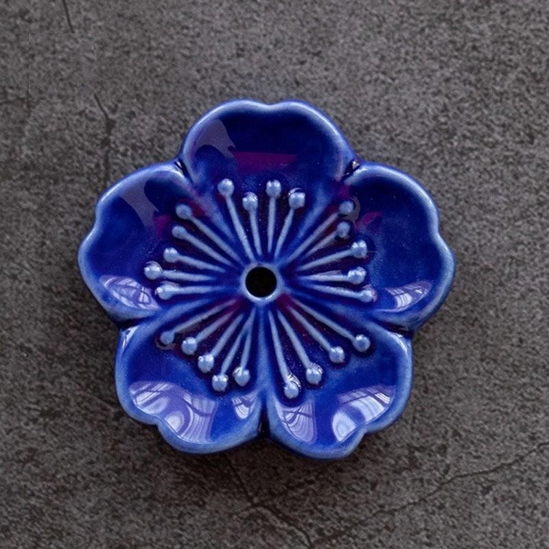 Keramický stojánek lotosový květ na vonné tyčinky - více barev