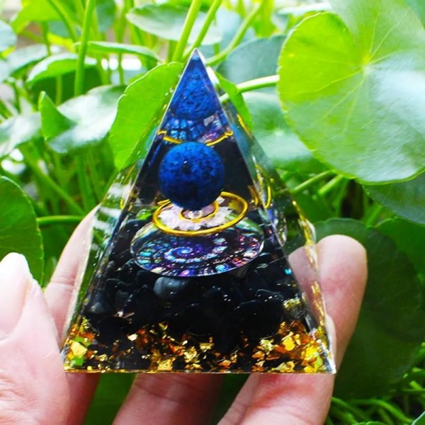 Orgonitová pyramida koule Mága - Moudrost matky Země 5x5 cm